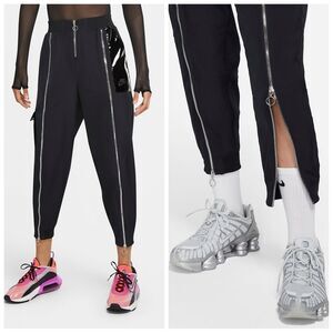 NWT|Nike Icon Clash Black Zippered Leg Pants, SMALL